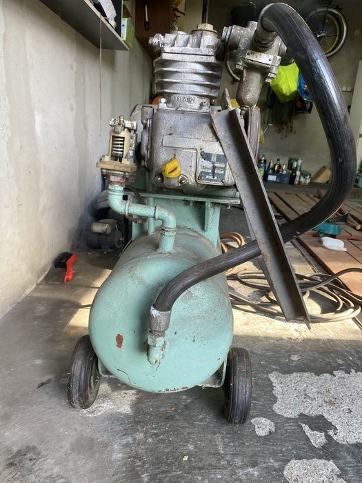 Sprezarka powietrza używana 1420 obr/ min 400 V