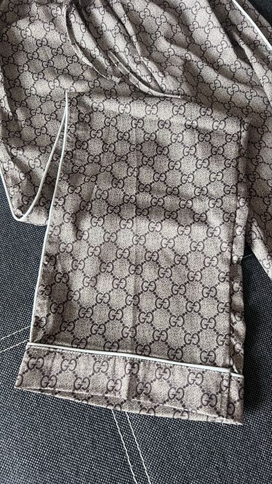 Брючки Gucci розмір M
