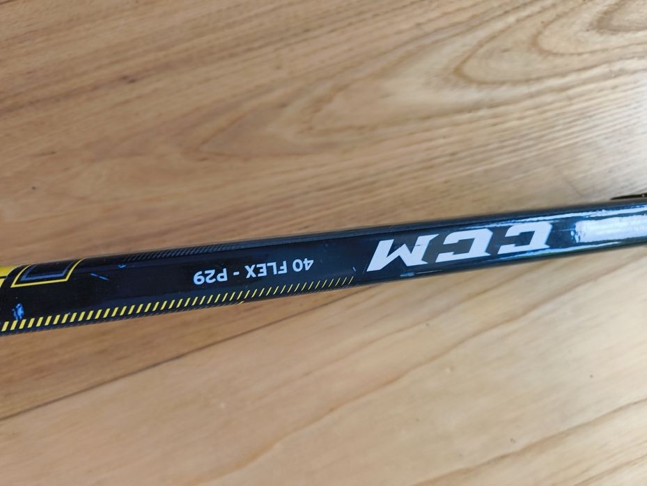 Lewy CCM Supertacks p29 crosby flex 40 kij hokejowy