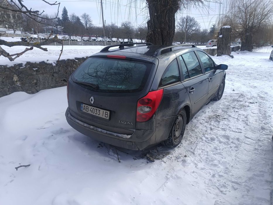Рено Лагуна 2002 року