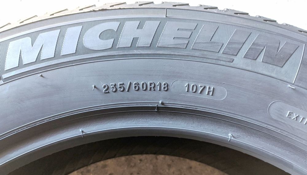 Шини зимові R18 235/60 Michelin latitude Alpin  LA2