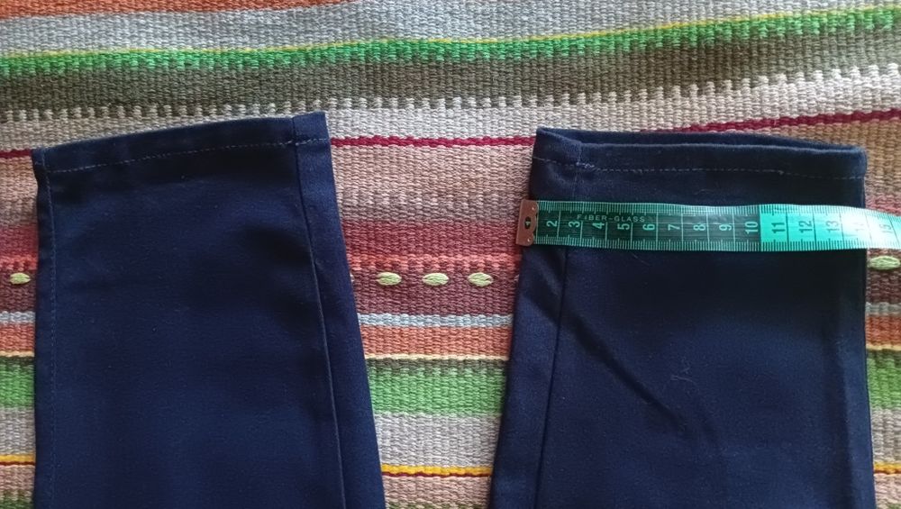 Штани на хлопчика 8-9 років