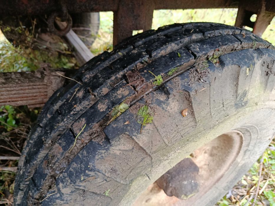 Прицеп 2 ПТС 4 Без документів.