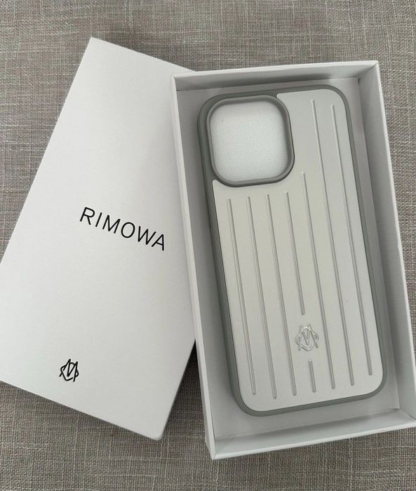 Чохол Rimowa на iPhone 15 pro max та 15 pro метал