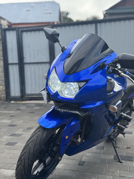 Kawasaki ninja 250 r 2010рік