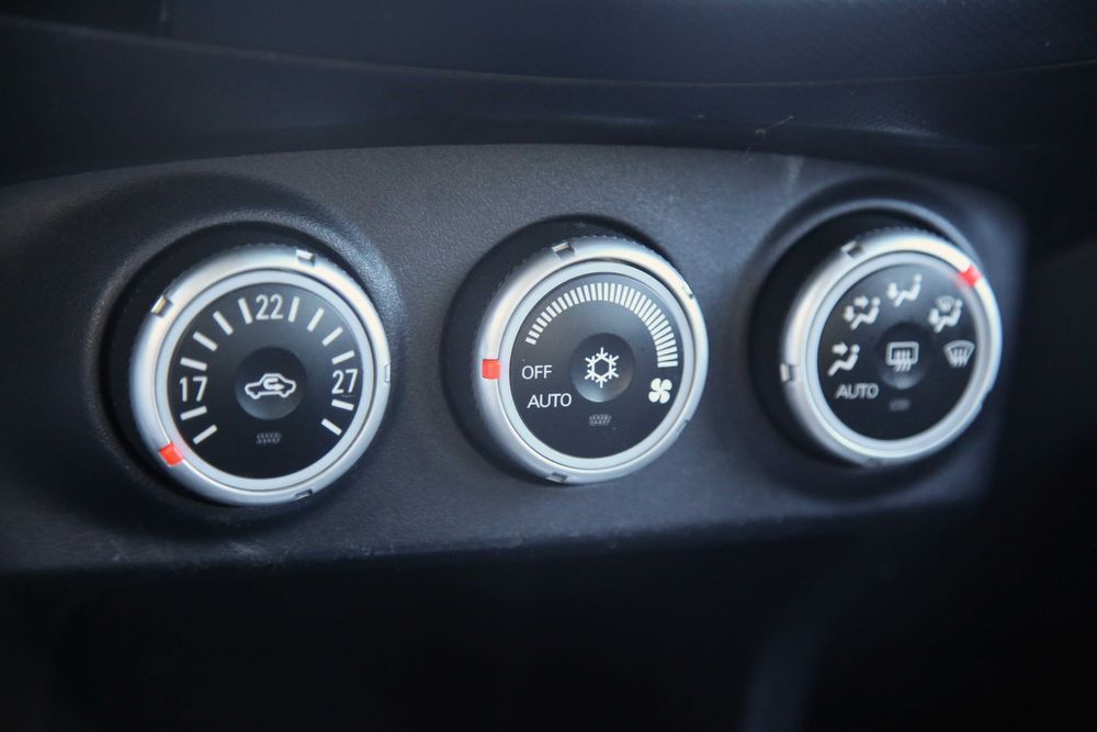 Mitsubishi Outlander XL