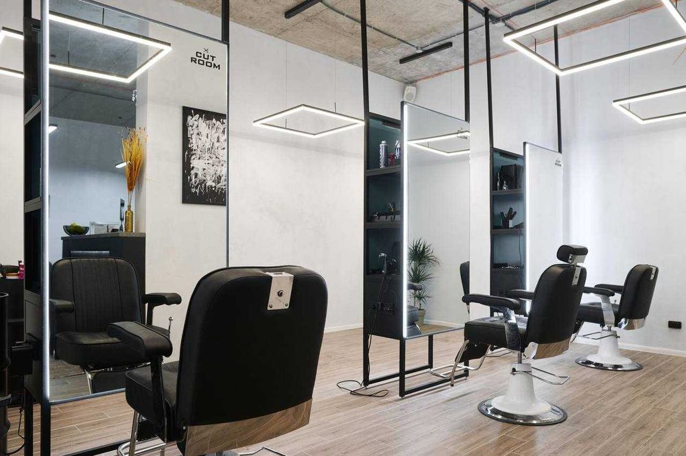 Продаж прибуткового бізнесу з окупністю 1 рік. новий діючий Барбершоп в топовій локації