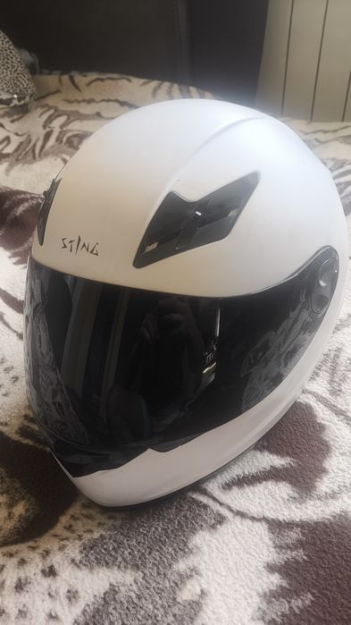 Sprzedam kask motocyklowy.