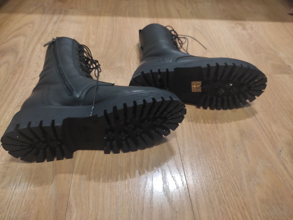 Oficerki skórzane marki Gino Rossi, damskie