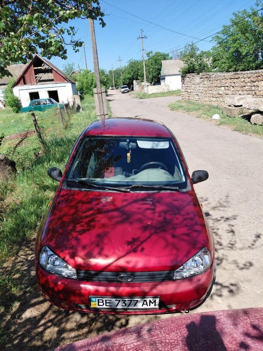 Продам машину в гарному стані на кожен день.