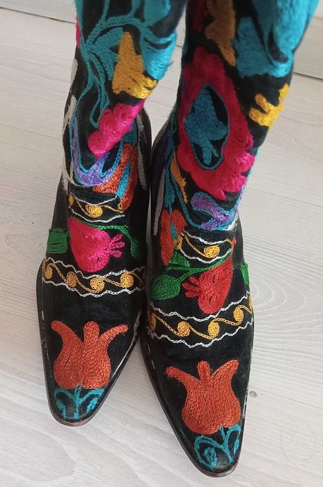 Botas originais Suzani