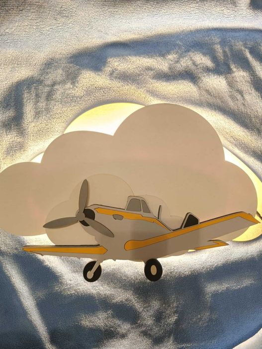 lampka nocna SAMOLOT W CHMURACH led drewniana