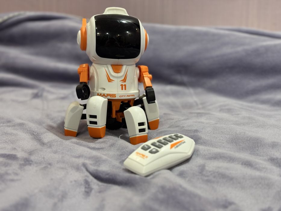 Робот Ods Ods 40964 RADIOCOM MARS ROBOT Робот 11 Городской патруль