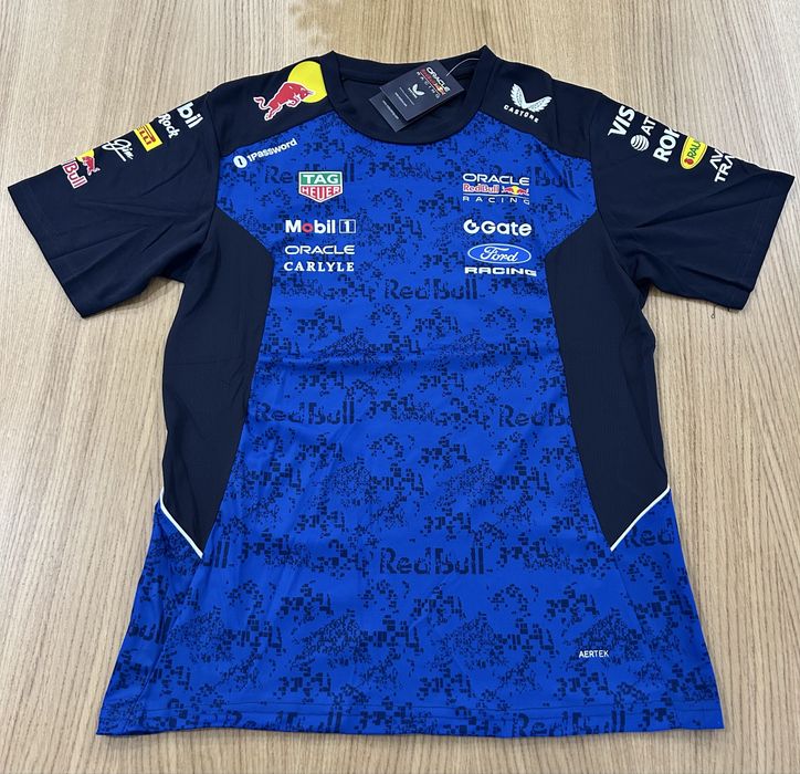 Camisolas de futebol e Formula1
