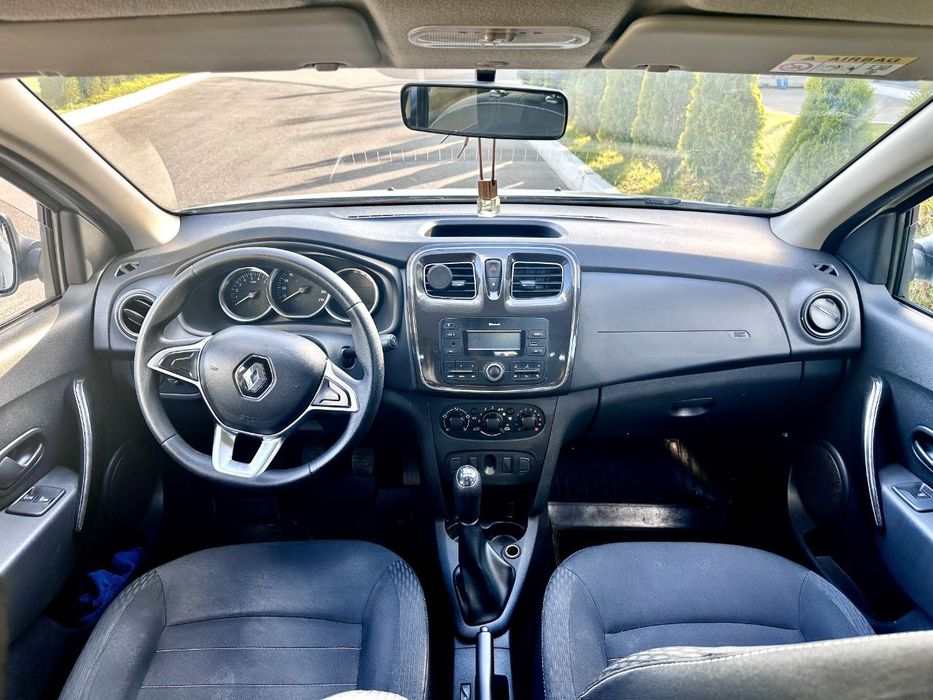 Продам Renault Logan