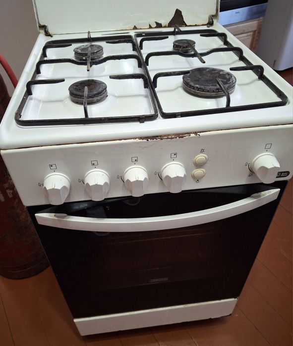 Газова плита Zanussi ZCG9210G1W