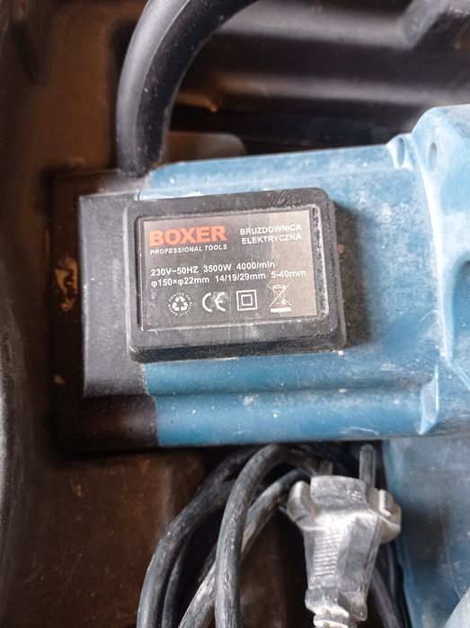 Bruzdownica boxer używa popsuta na części