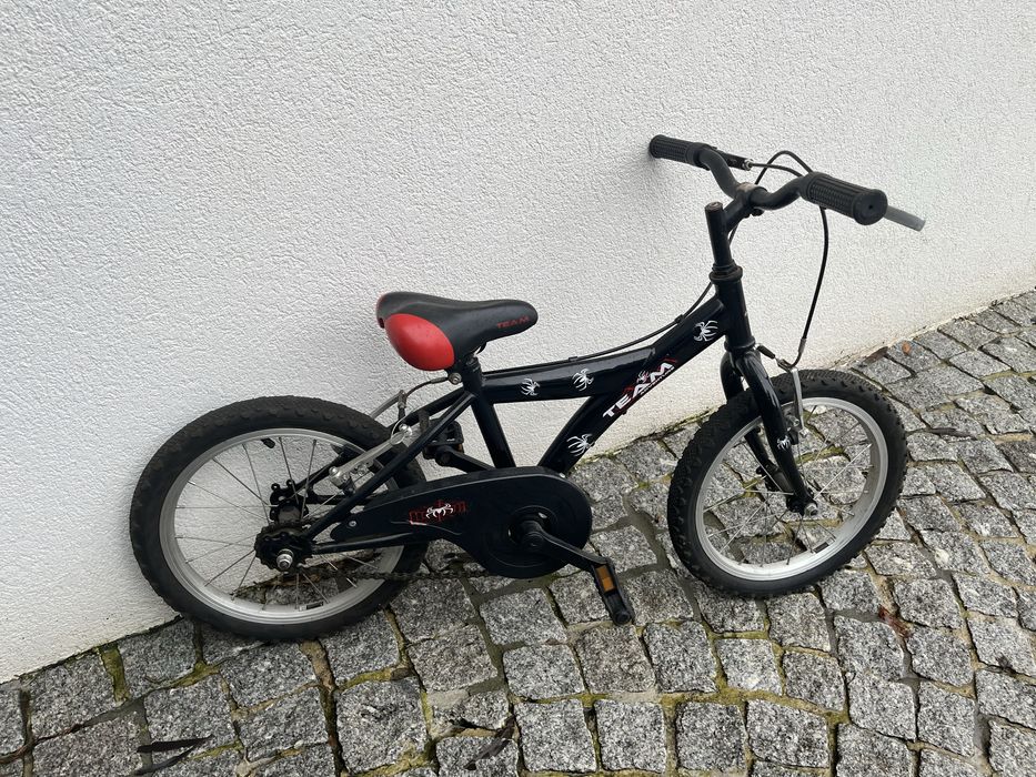 Bicicleta spider man de crianca (ate 9 anos)