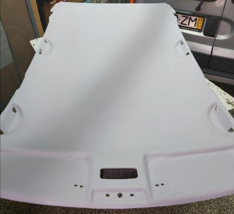 Estofador automóvel