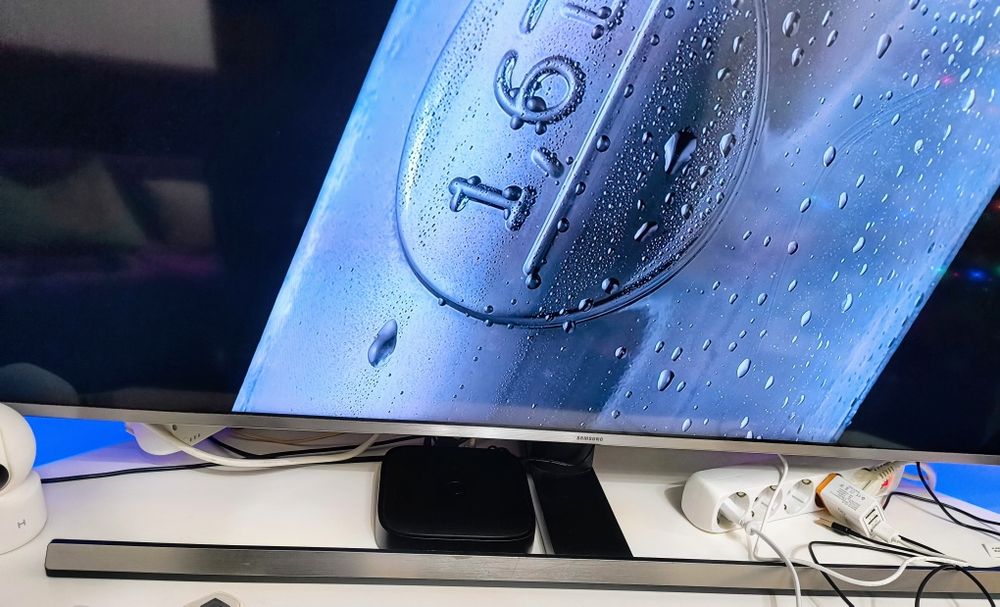 Samsung LED 4K UHD Smart Tv Nu8005 49 Polegadas