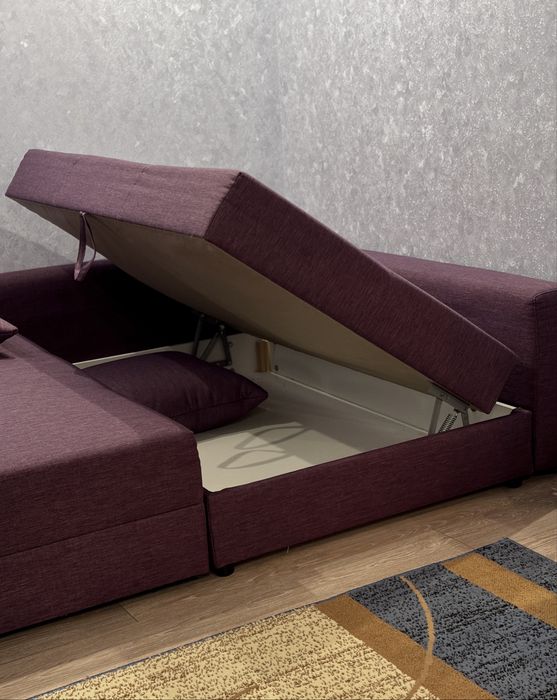 Продам красивий диван+матрац