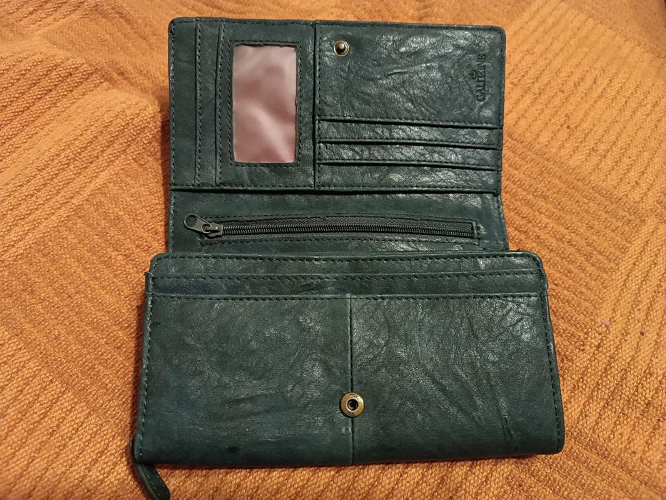 Гаманець жіночий у відмінному стані