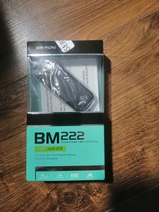 Маленький телефон Servo BM222