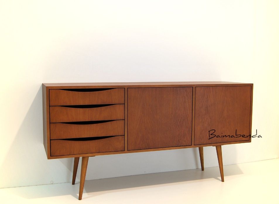 Móvel Aparador / Sideboard / Retro Vintage / Estilo Nórdico