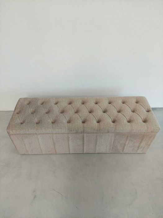 Banqueta/Baú estofado