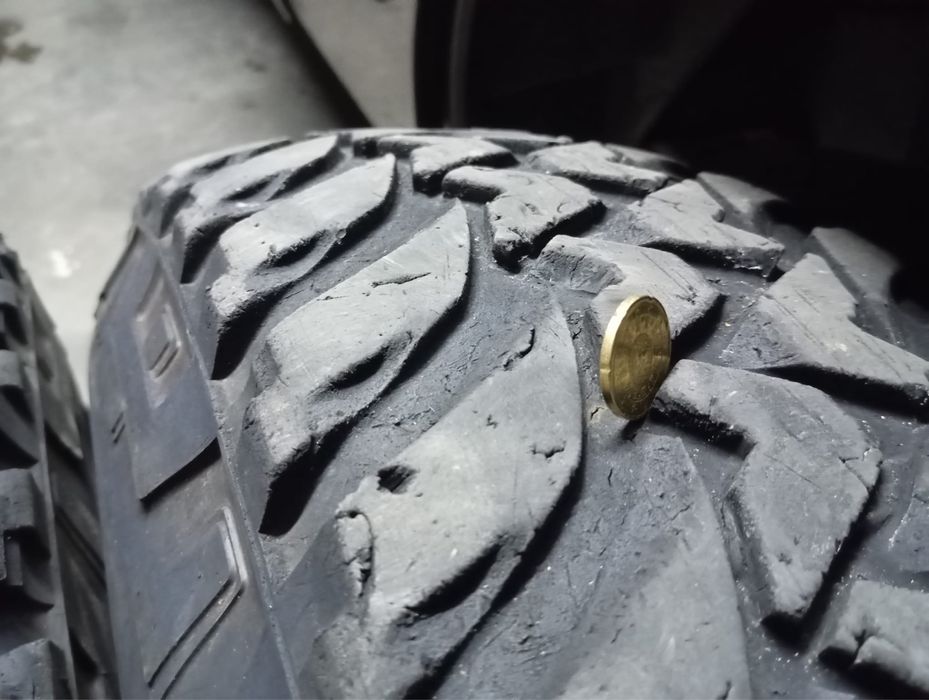 Pneus 235/85 R16 - Bridgestone Dueler MT