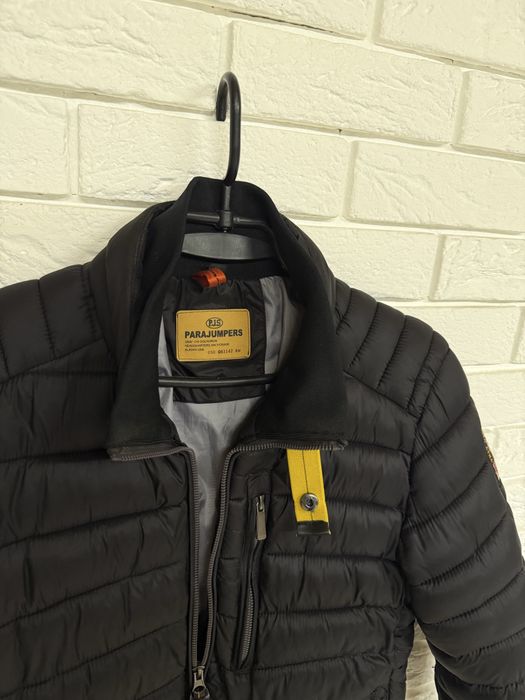 Parajumpers пуховик S розміру у чкдовому стані 1:1