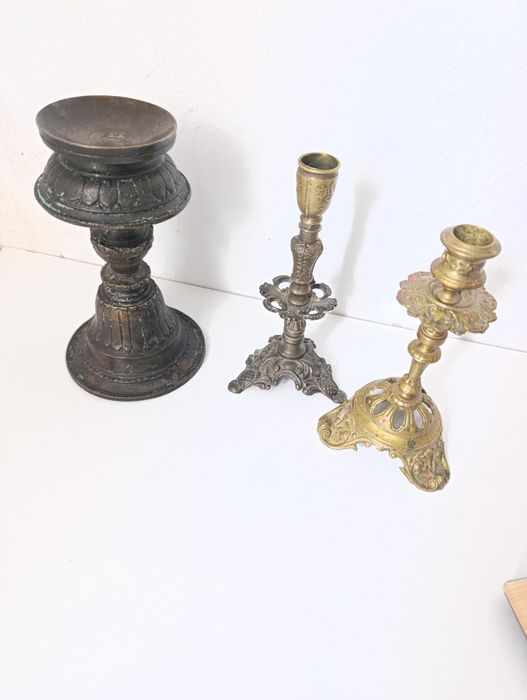 Бронзовые подсвечники