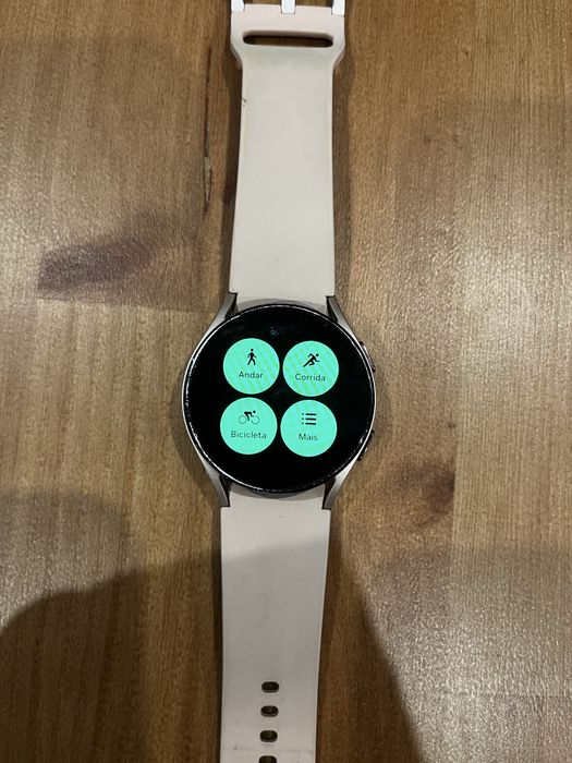 Galaxy Watch 4 - Pink Gold