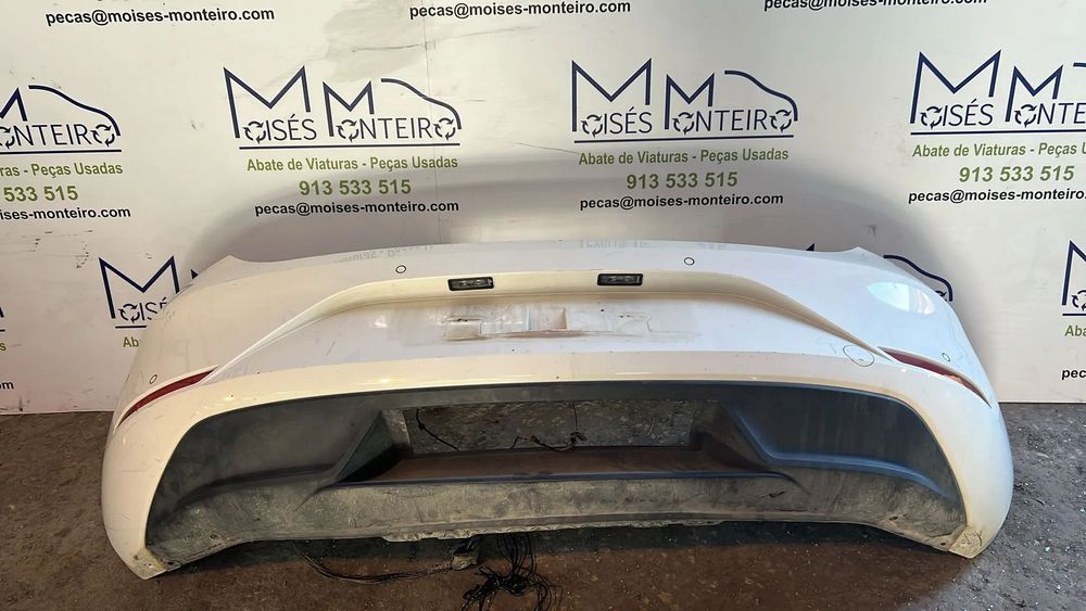 Parachoques trás Seat Leon KL de 2021