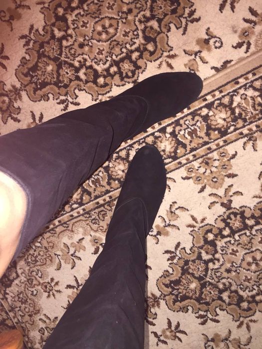 Стильні чорні утеплені сапоги