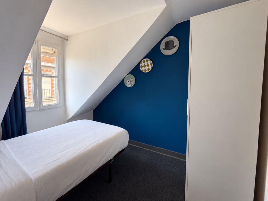 Quarto de solteiro em Arroios