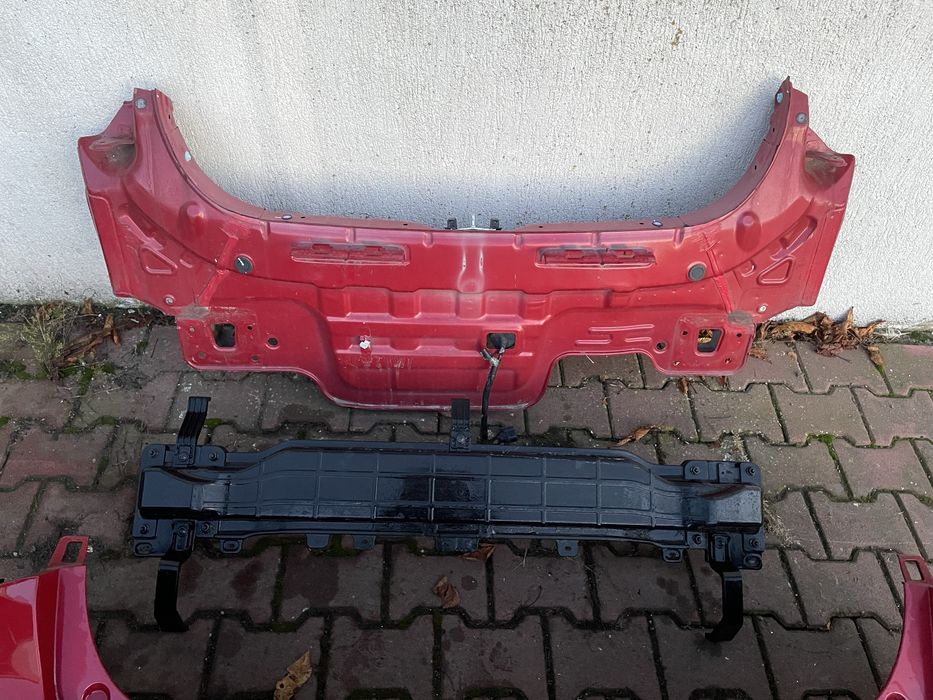 Hyundai I20 Pas Tylny Zderzak Tył