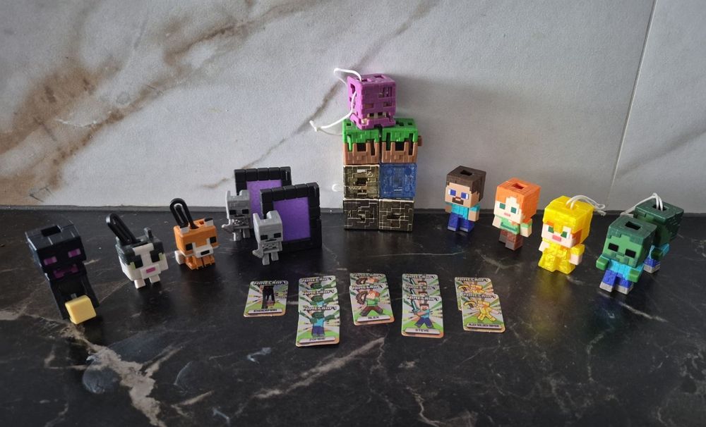 Фігурки Kinder Joy Minecraft Кіндер Майнкрафт