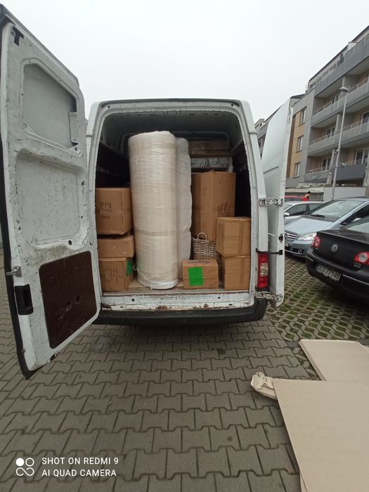 Przeprowadzki ,transport, utylizacja ,montaż mebli  transport od 80zll