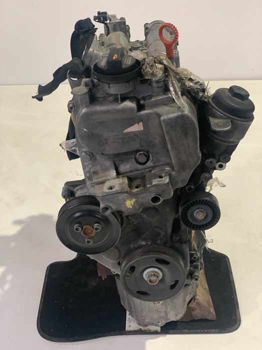 мотор 1.4TSI Пассат Б6 Passat B6 CAX Touran гольф 5 6 двигатель caxa