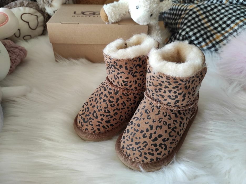 Дитячі теплі натуральна овчина уггі UGG Australia черевики 19-30р