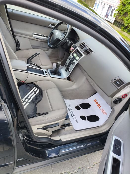 Volvo S40 2010 | 2.0D 136 KM | Manual | Czarny