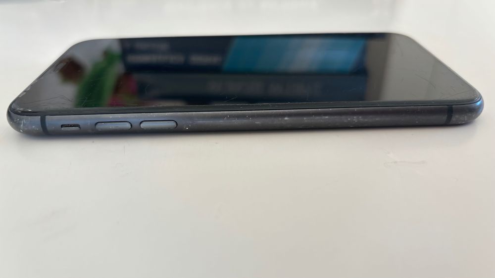 IPhone 11 64gb Preto