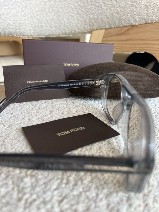 Фотохромні окуляри Tom Ford FT1022