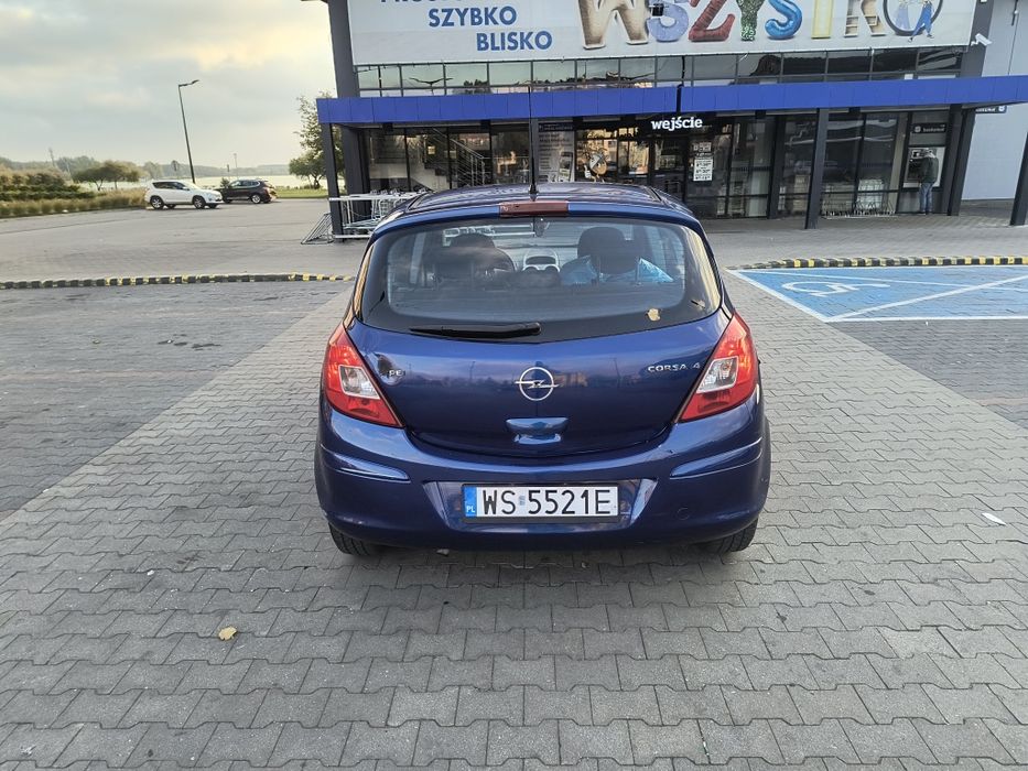 Corsa D 1.4 benzyna stan. Dobry