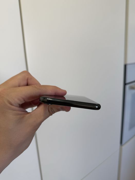Продам свой iPhone Xs Max 256 идеал на 2 симки