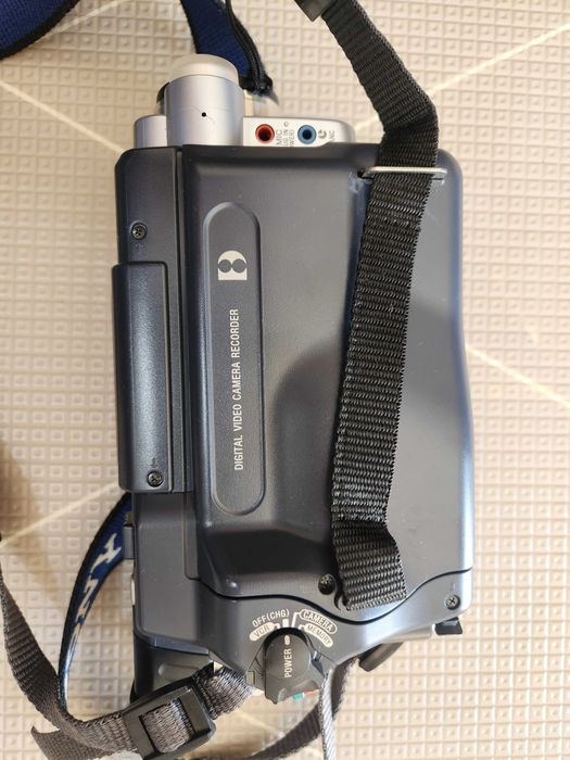 Sony DCR-TRV355E Digital8 — Câmara de vídeo | Digitaliza cassetes Hi8/8mm