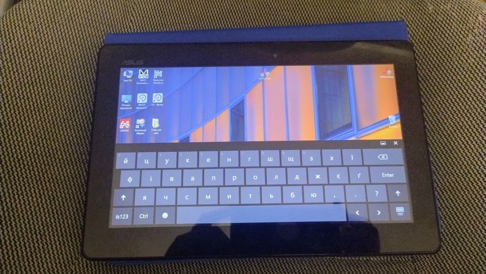 Сенсорний Asus T100 10" IPS, планшет на Windows