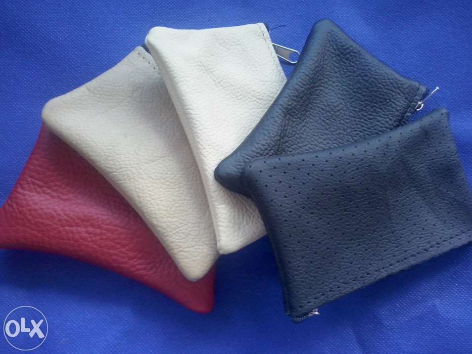 Porta moedas em pele