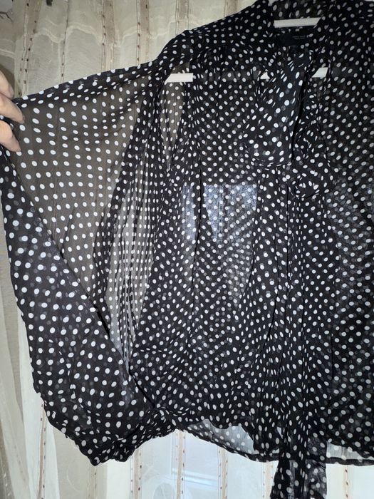 Zara bluzka koszula kompno narzuta odkryte przedramię w groszki S